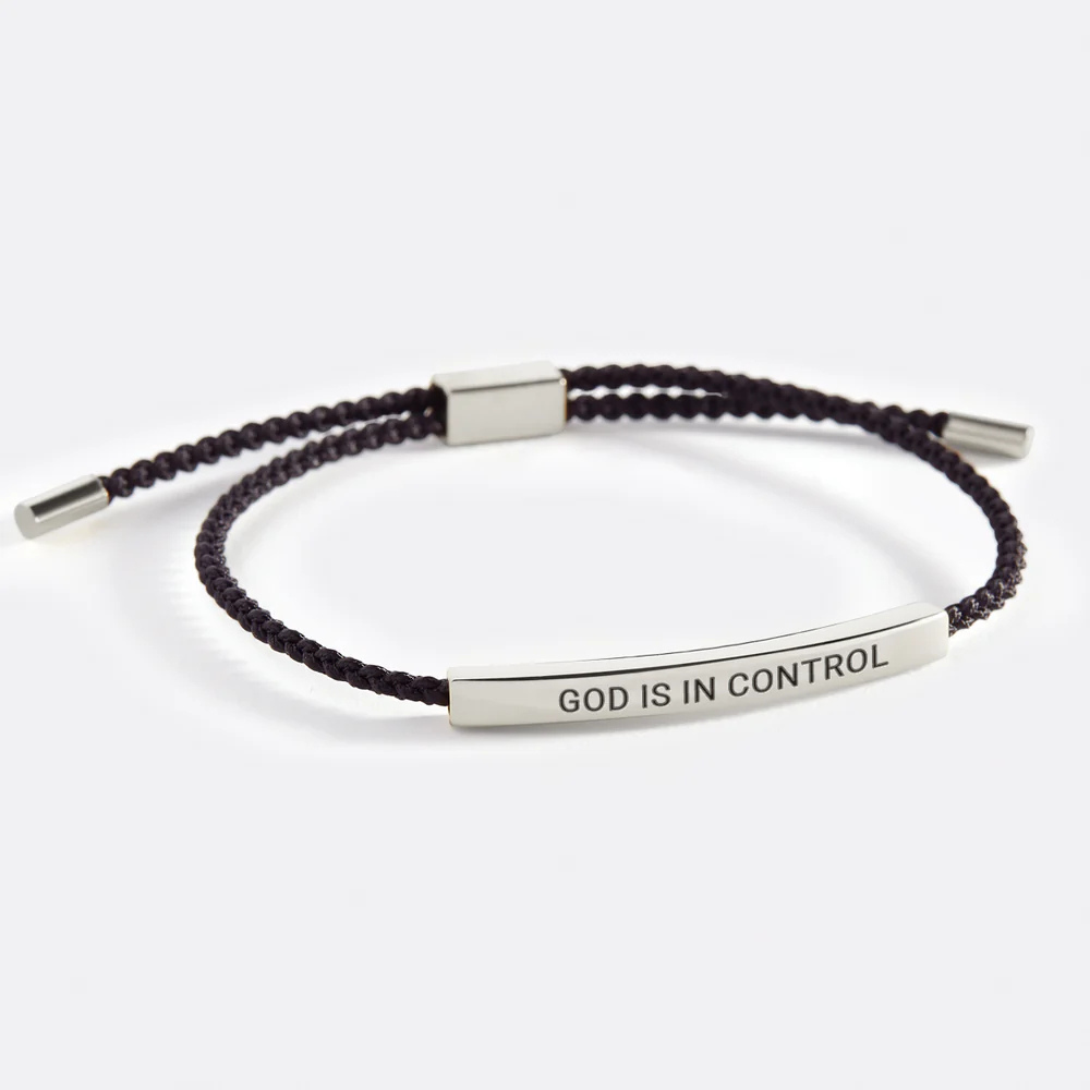 EchoLine™ – Flätat Inspirerande Armband i Rostfritt Stål