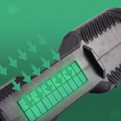 UltraRay™ – Långräckviddig Taktisk LED Ficklampa