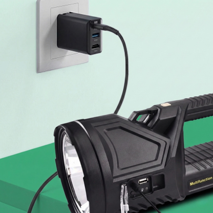 UltraRay™ – Långräckviddig Taktisk LED Ficklampa