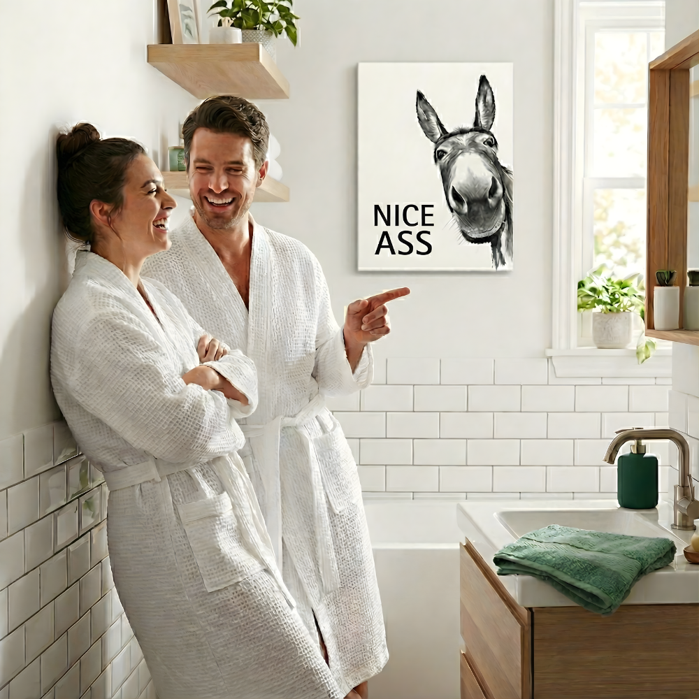 CheekyDonk™ – Rolig Åsna Badrumsväggdekoration