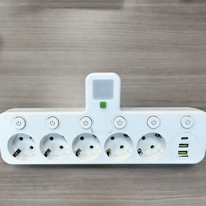 PlugWise™ – Smart Grenuttag med USB Laddningshub