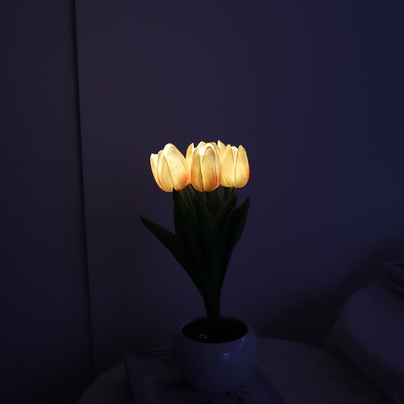 FloraLume™ – Romantisk Tulpan LED Nattlampa